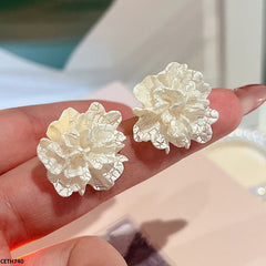 3D white flower earrings