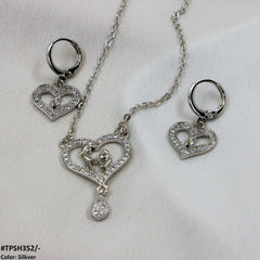 couple heart pendent set